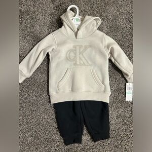 Calvin Klein 2pc set